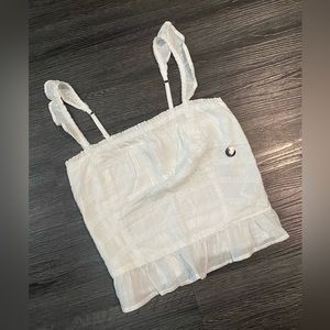 •NWT• Abercrombie White Tank Top